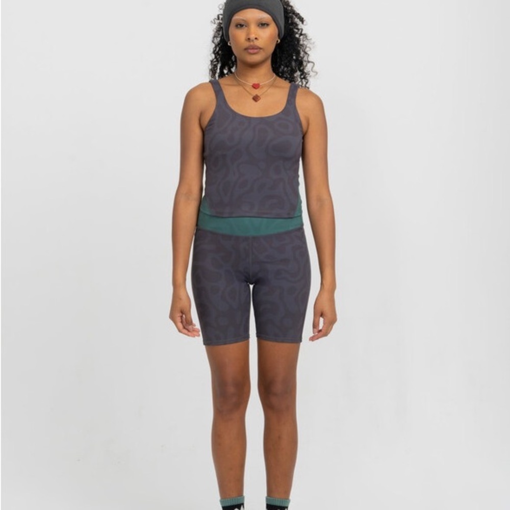 Yellowstone Geysers Night & Day tank top